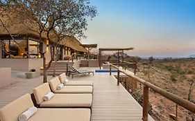 Royal Madikwe Luxury Safari Lodge